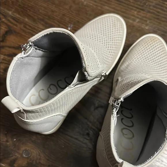 CCOCCI Gray Wedged Ankle Booties - Picture 4 of 4